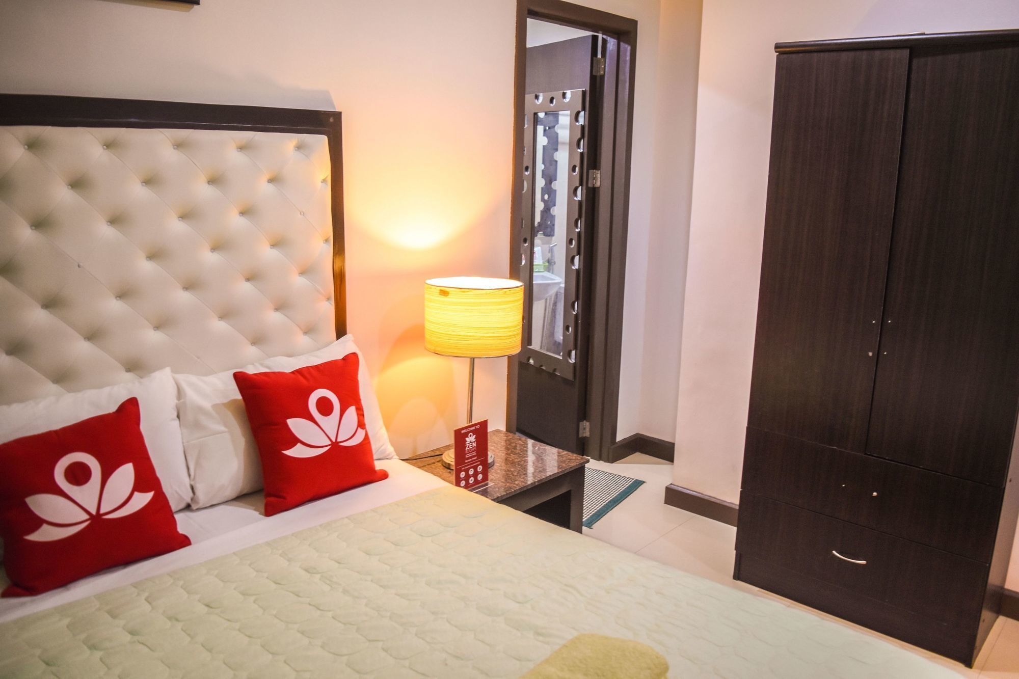 Zen Rooms Pryce Business Park Davao City 외부 사진